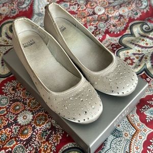 Stuart Weitzman Erica Elsie Shoe (Kids)